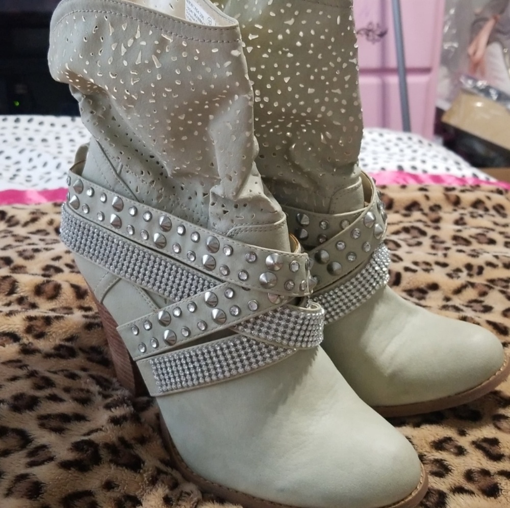 Heeled Boots